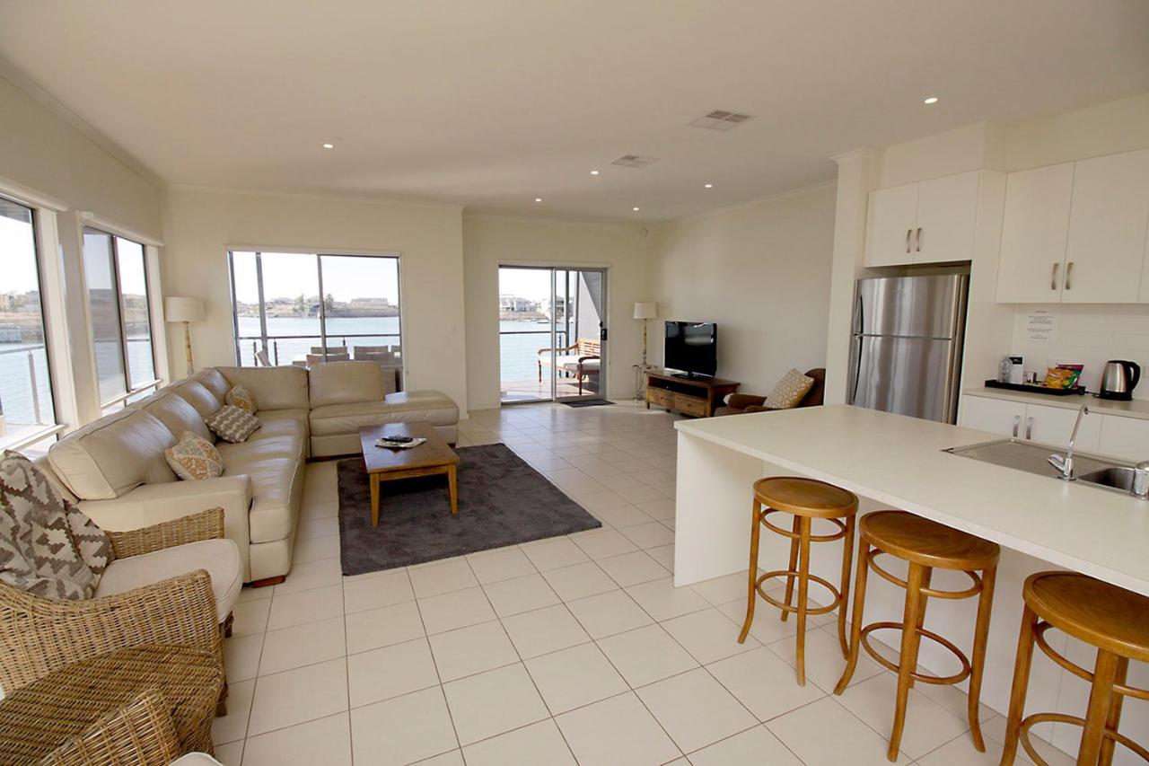Wallaroo Marina Apartments Екстериор снимка